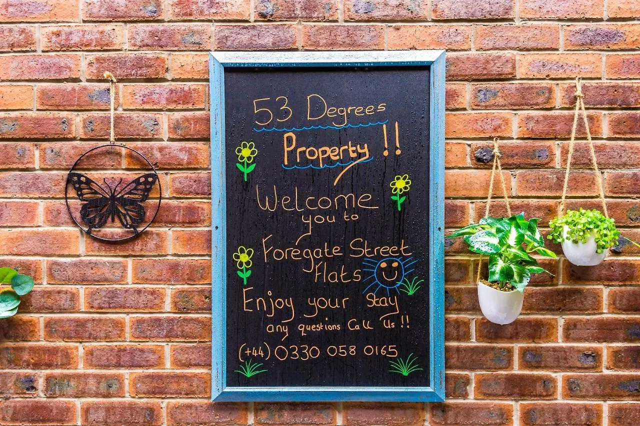 Stylish Chester City Centre Apartment By 53 Degrees Property, Ideal For Couples & Business Professionals - Sleeps 4 Ηνωμένο Βασίλειο